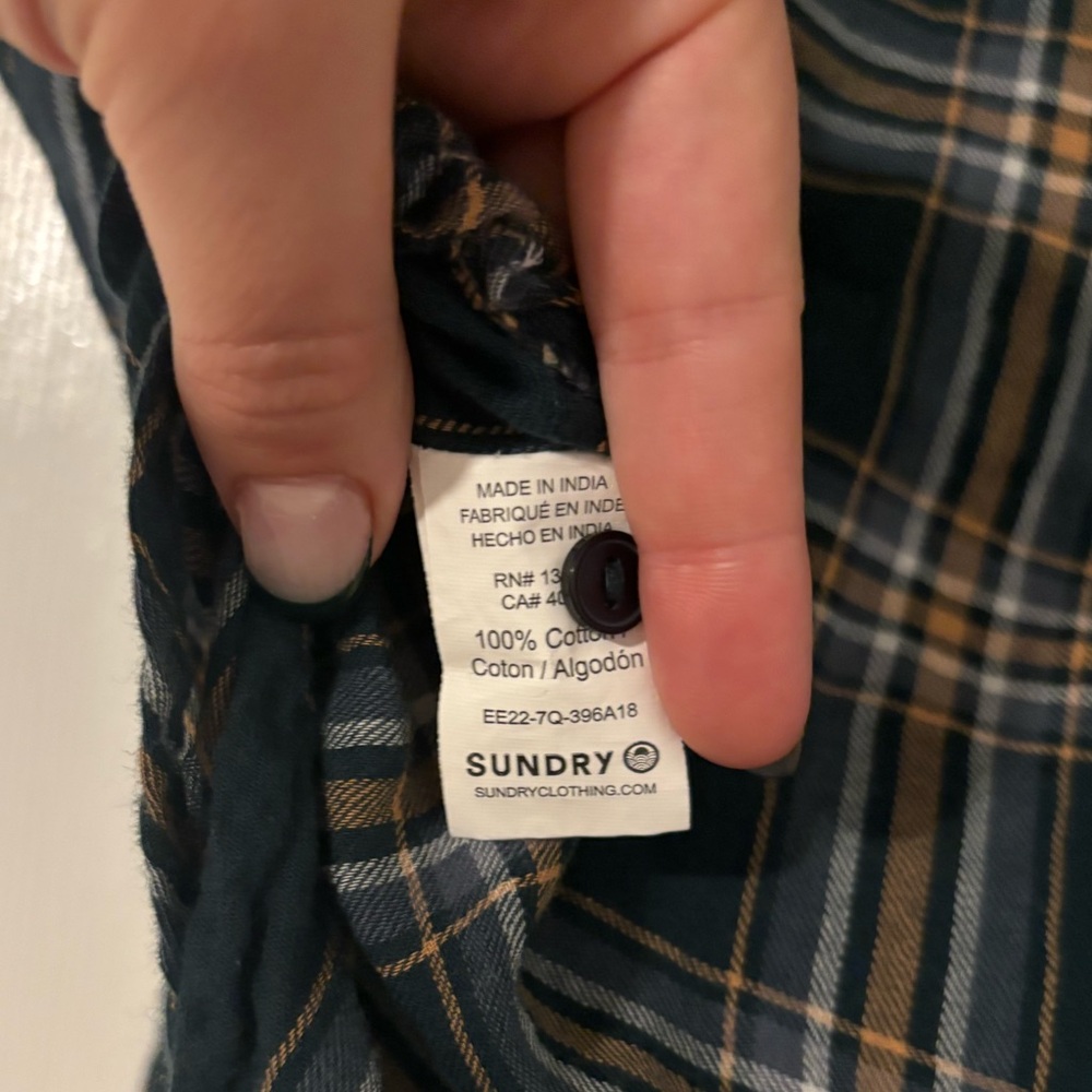 Sundry Evereve heart plaid button-down shirt 100% cotton - Picture 6 of 6